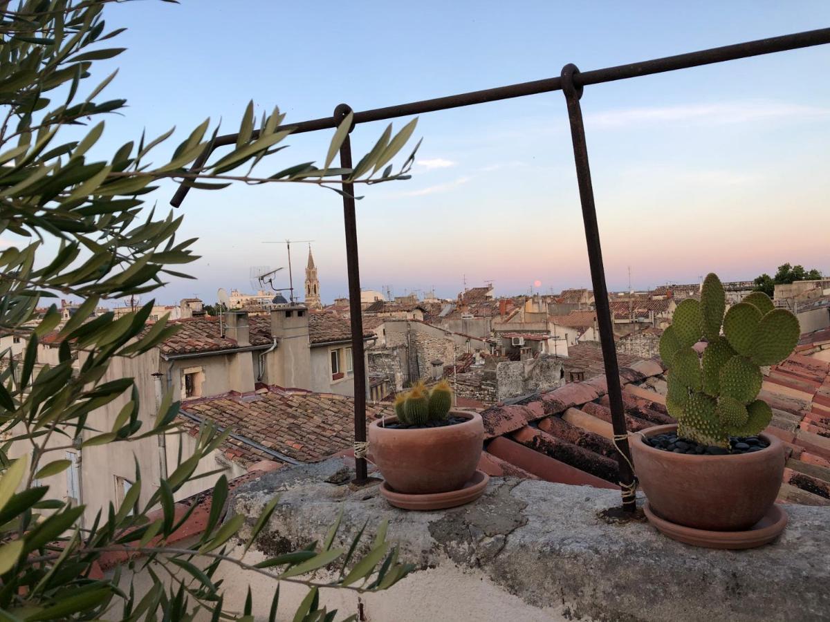 Appartement Avec Terrasse Panoramique Au Coeur De Нім Екстер'єр фото